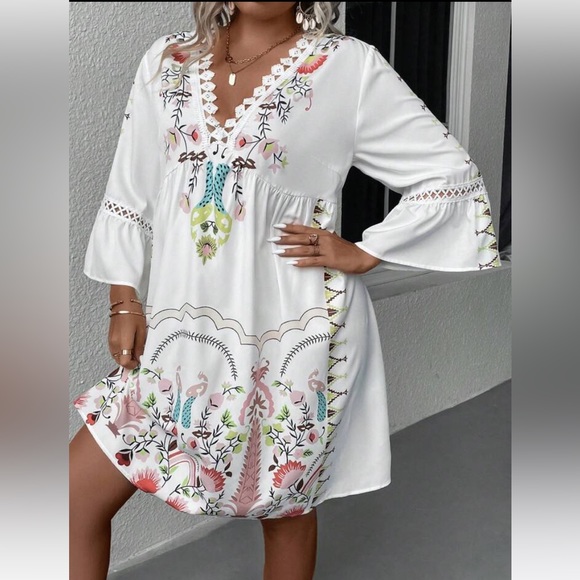 NWT. Shein 70s-inspired bohemian chic dress. White with gorgeous flowers. 3x. - Picture 3 of 7